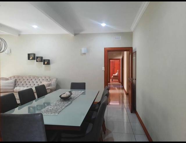 4 BEDROOM HOUSE FOR SALE IN VANDERBIJLPARK SE 7